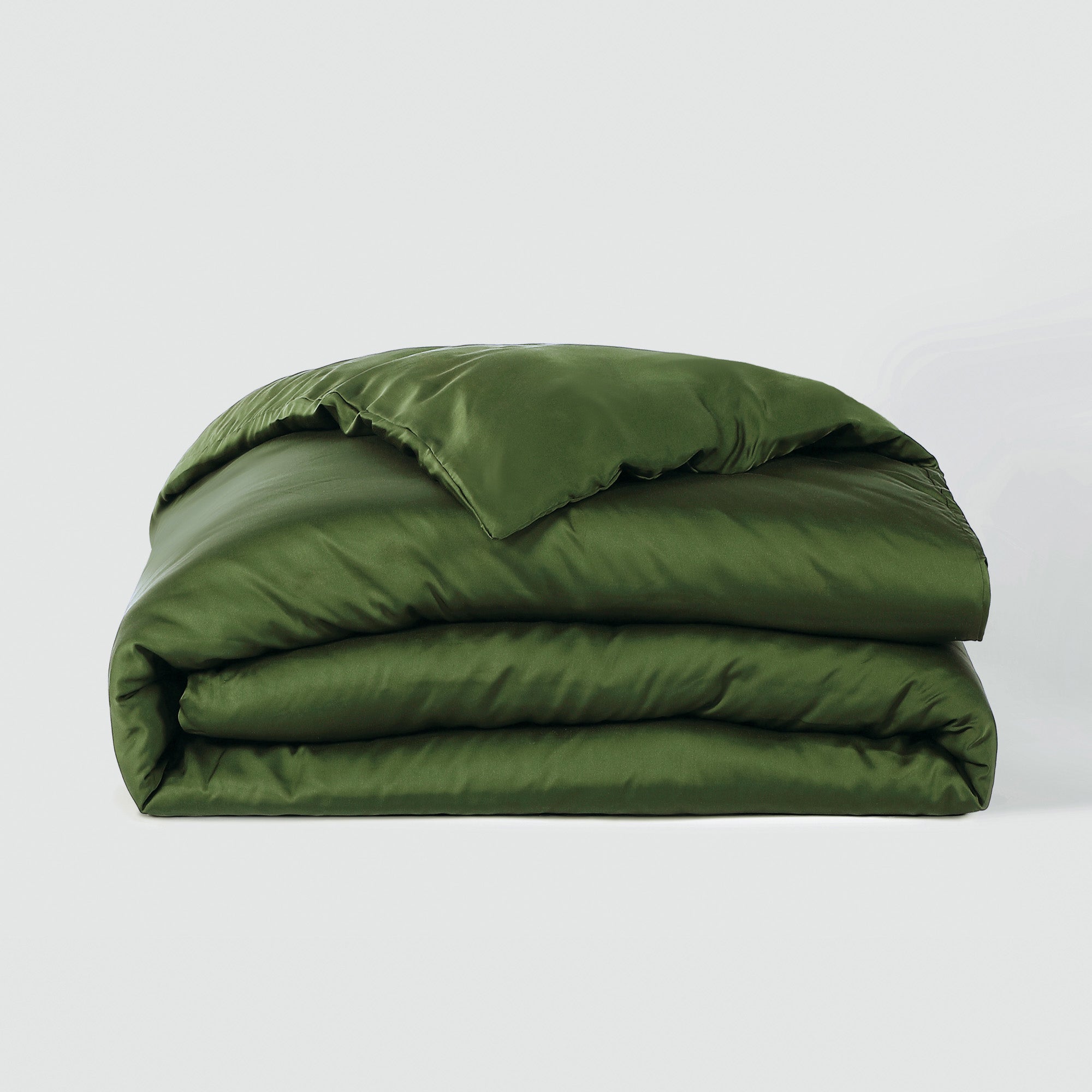 BONUSSTOCK: Vegan Silk Bedding Bundle With Duvet Cover